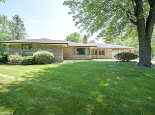 1324 Schilling Dr, Schererville, IN 46375