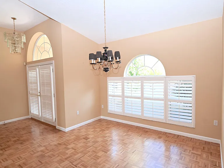 6535 Canary St — Photo 6