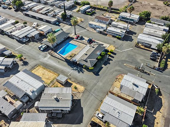 2nd image of 2340 Sanguinetti Ln Space 72