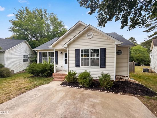 2100 Walnut Ridge Ct, Raleigh, NC 27610