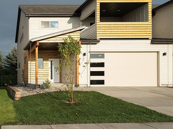 Covered entry patio