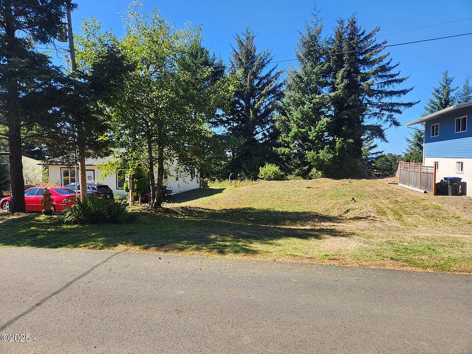 1st image of 2118 NW Viewridge Dr