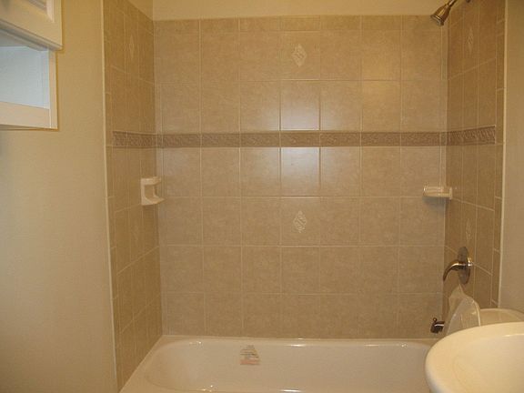 5th image of 91 Bay St #B-1