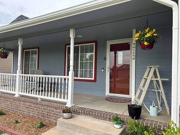 5th image of 213 N Poston Ave
