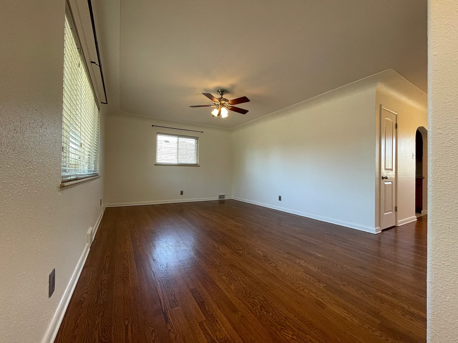 429 Xavier St — Photo 3