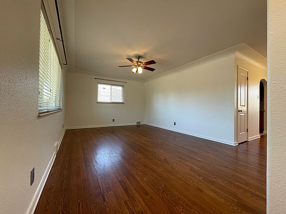 3rd image of 429 Xavier St