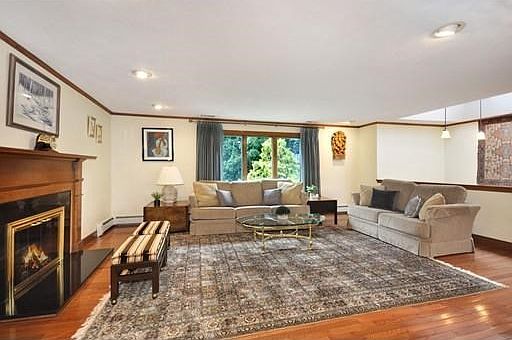 5th image of 23 Amberwood Dr