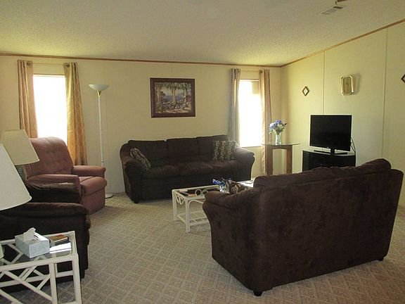 2nd image of 14704 Vamora Dr