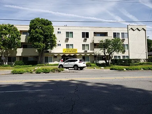 5000 Coldwater Canyon Ave #2F Photo 1