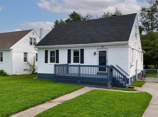 419 Ives Ave, Carneys Point, NJ
