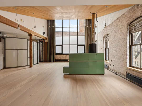 40 W 13th St APT 7, New York, NY 10011
