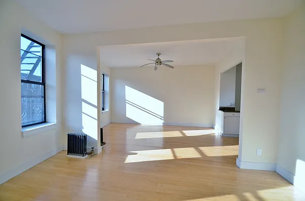 Rented by CITY SKYLINE REALTY INC | media 27