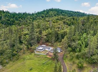 483 Wren Ridge Dr, Eagle Point, OR 97524