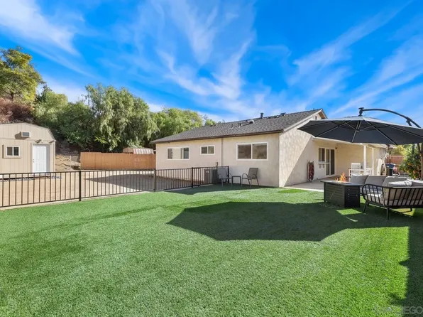 7939 Prince Ivan Ct, El Cajon, CA 92021