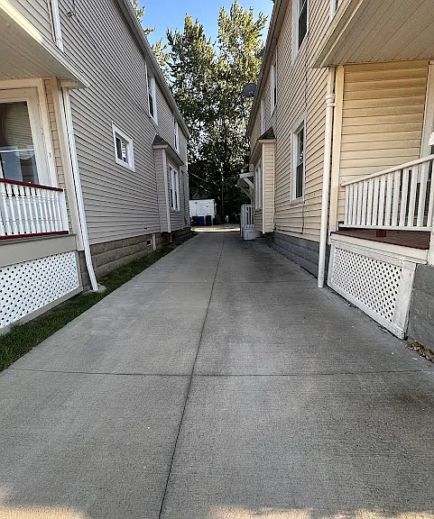 6719 Bridge Ave #2 — Photo 36