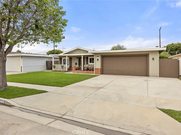 19331 Cindy Ln, Huntington Beach, CA 92646