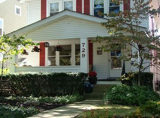 729 S Cassingham Rd, Columbus, OH 43209