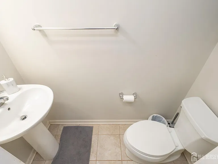 3 Bauer Ln — Photo 11