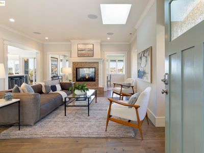 687 Fairmount Ave, Oakland, CA, 94611