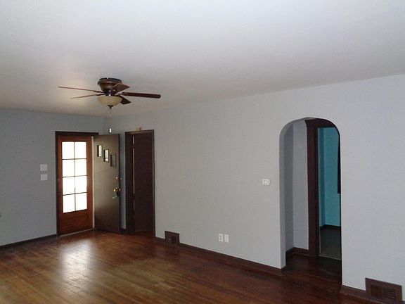 3rd image of 530 N 5th St