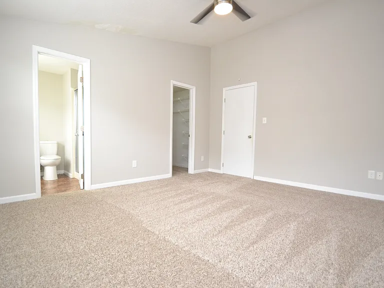 4326 Halliwell Dr — Photo 31