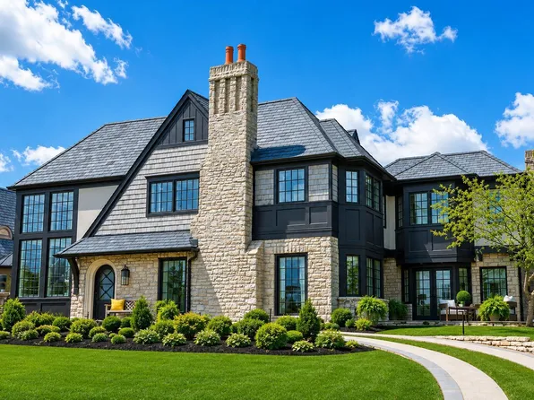 2252 Club Rd, Columbus, OH 43221
