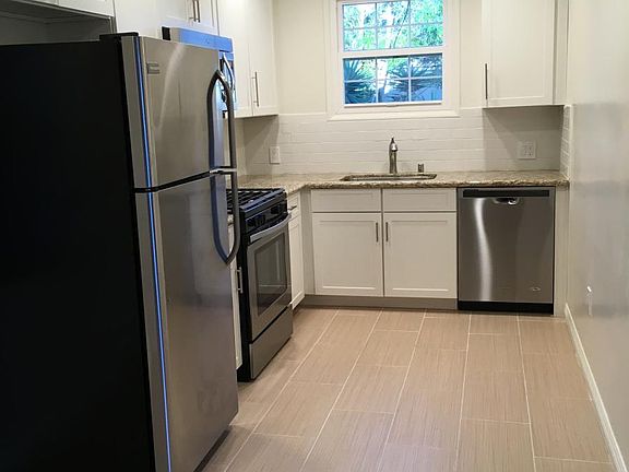 5th image of 8746 1/2 Reading Ave
