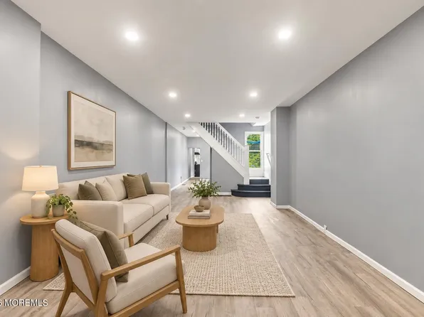 320 Rutherford Avenue, Trenton, NJ 08618