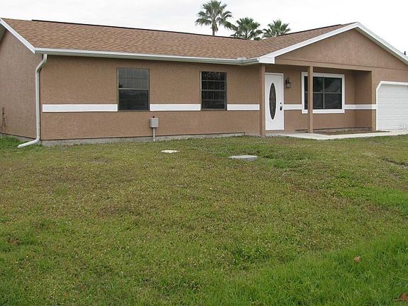 2nd image of 5033 Chaves Cir