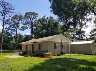 1527 Piney Rd, North Fort Myers, FL 33903