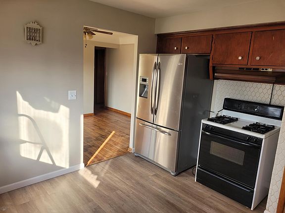 2nd image of 10915 Kader Dr