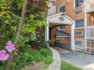 345 Centrum Blvd #203, Ottawa, ON K1E 3W9
