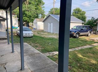 1107 8th St, Columbus, IN 47201