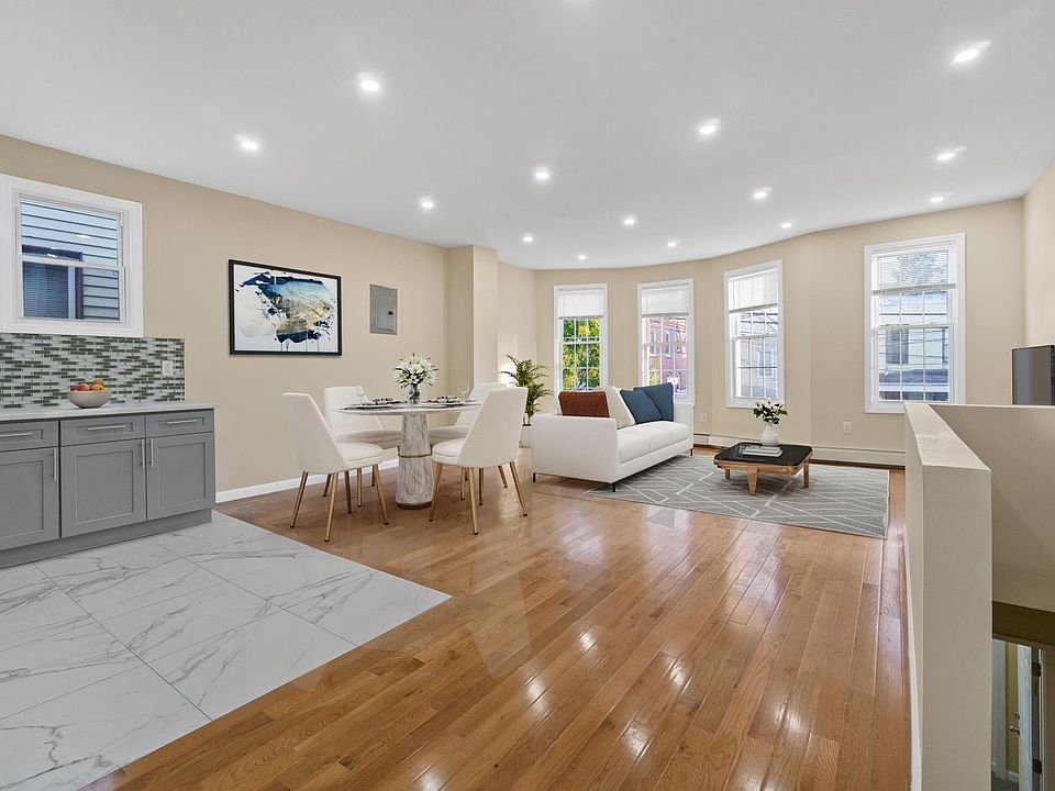 1st image of 648 Wilcox Ave #B