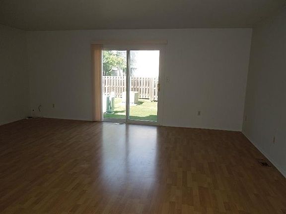 4th image of 3104 Bolgos Cir