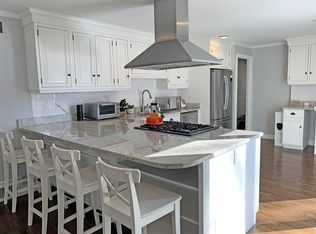 11 Denton Rd #0, Wellesley, MA 02482