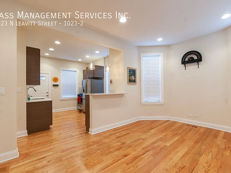 1023 N Leavitt St #2 — Photo 13