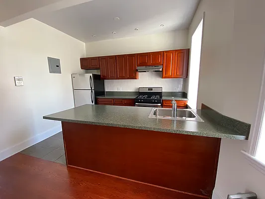 Rented by Compass | media 17