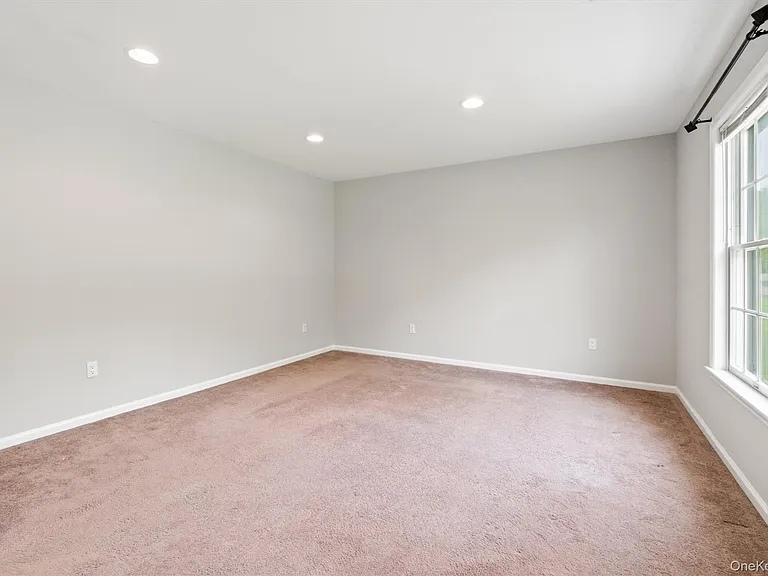 436 Jessup Rd — Photo 20