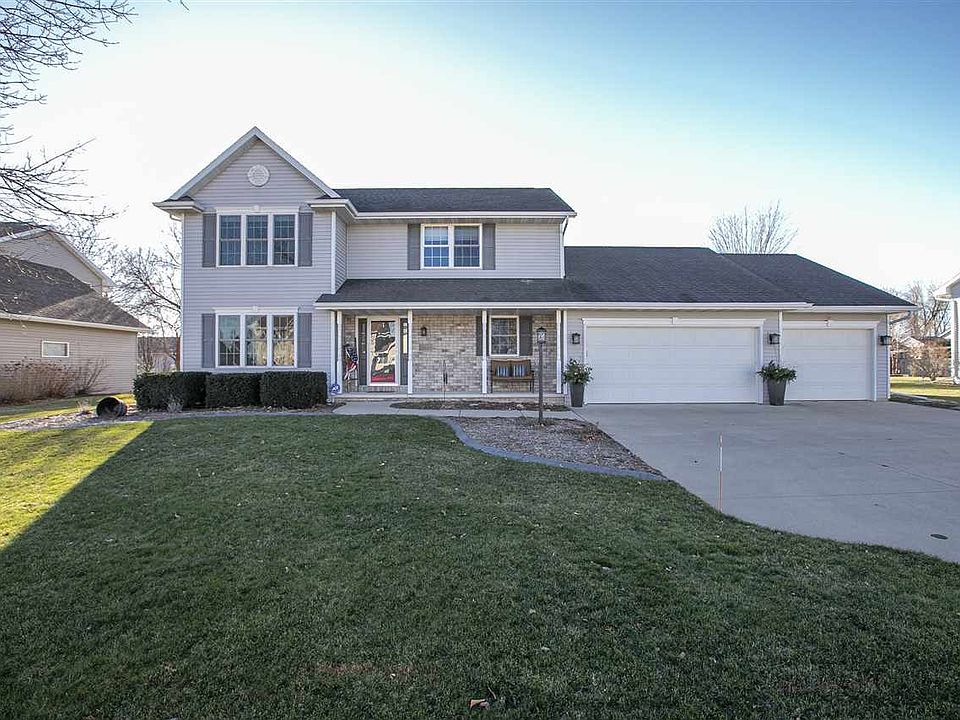 1st image of W5851 Sweet Clover Dr