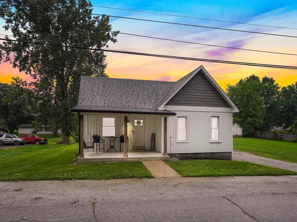 1007 W Quincy St, Garrett, IN 46738