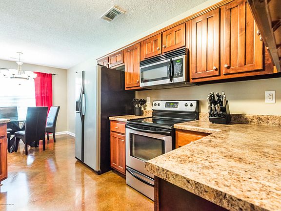 5th image of 7835 Nathan Sawyer Dr