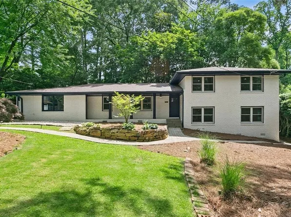 2527 Foster Ridge Ct, Atlanta, GA 30345