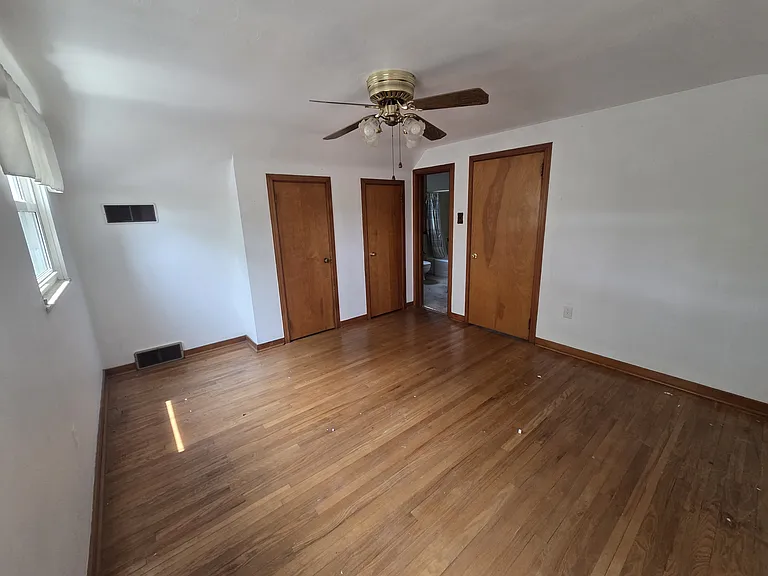 410 Reifert St #2 — Photo 6