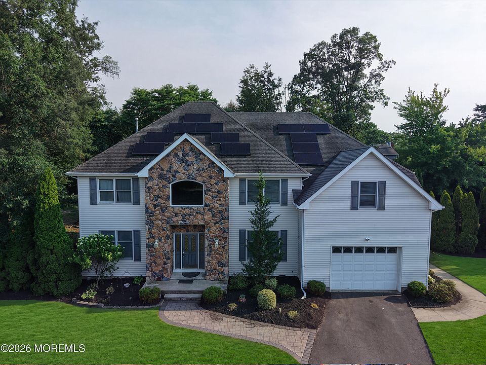 1st image of 3 Crosby Lane