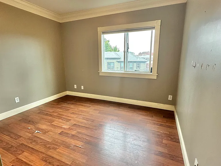 2415 San Pablo Ave #4 — Photo 10