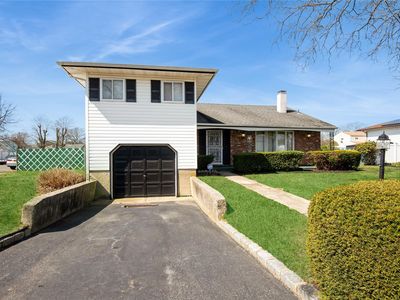 256 Leaf Avenue, Central Islip, NY, 11722
