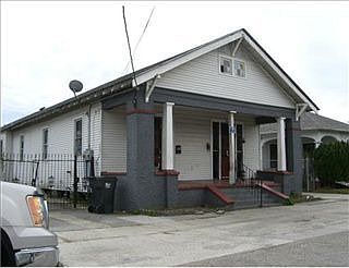 1st image of 2018 N Roman St