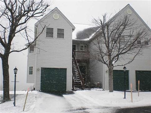 1st image of 634 W 2nd St