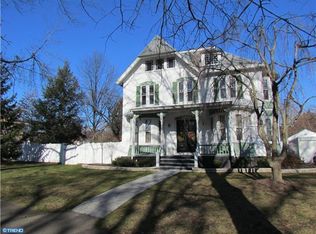 8-10 Louellen St, Hopewell, NJ 08525